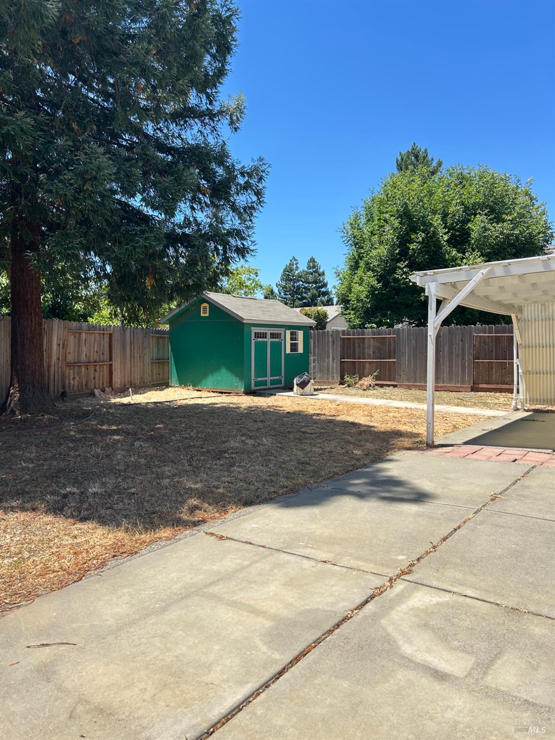 Detail Gallery Image 6 of 11 For 1091 Ruby Dr, Vacaville,  CA 95687 - 4 Beds | 2 Baths