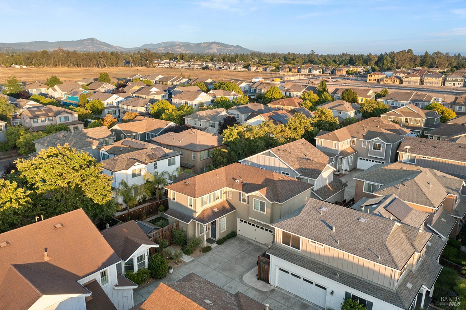 Detail Gallery Image 48 of 74 For 2350 Andre Ln, Santa Rosa,  CA 95403 - 4 Beds | 2/1 Baths
