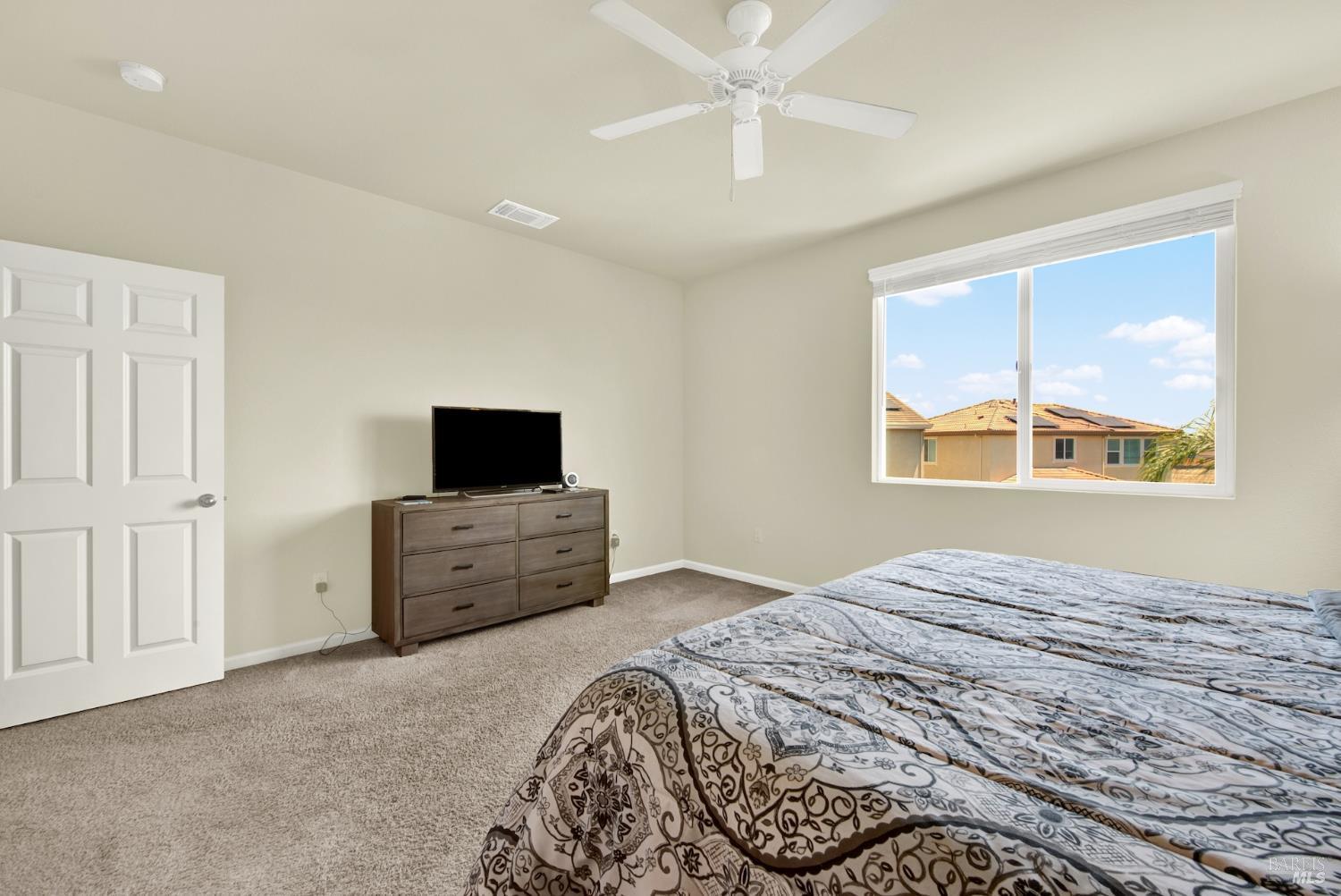 Detail Gallery Image 38 of 55 For 1511 Snowdrop Ct, Fairfield,  CA 94533 - 4 Beds | 2/1 Baths