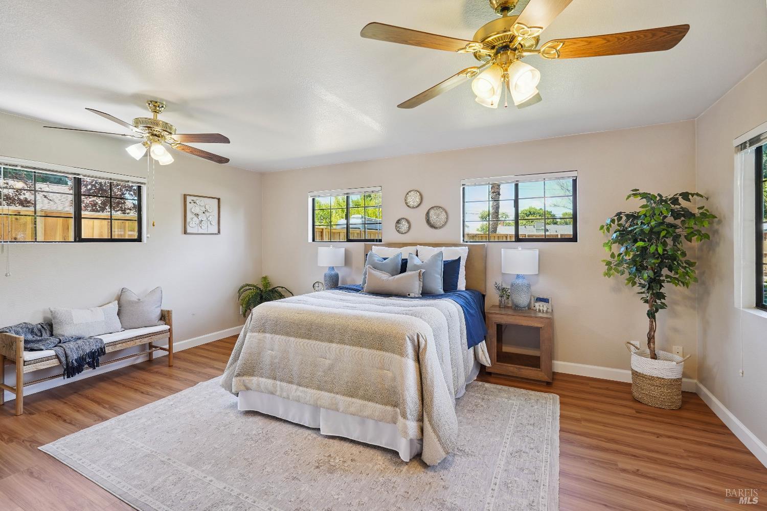 Detail Gallery Image 52 of 84 For 330 Buck Ave, Vacaville,  CA 95688 - 3 Beds | 3 Baths