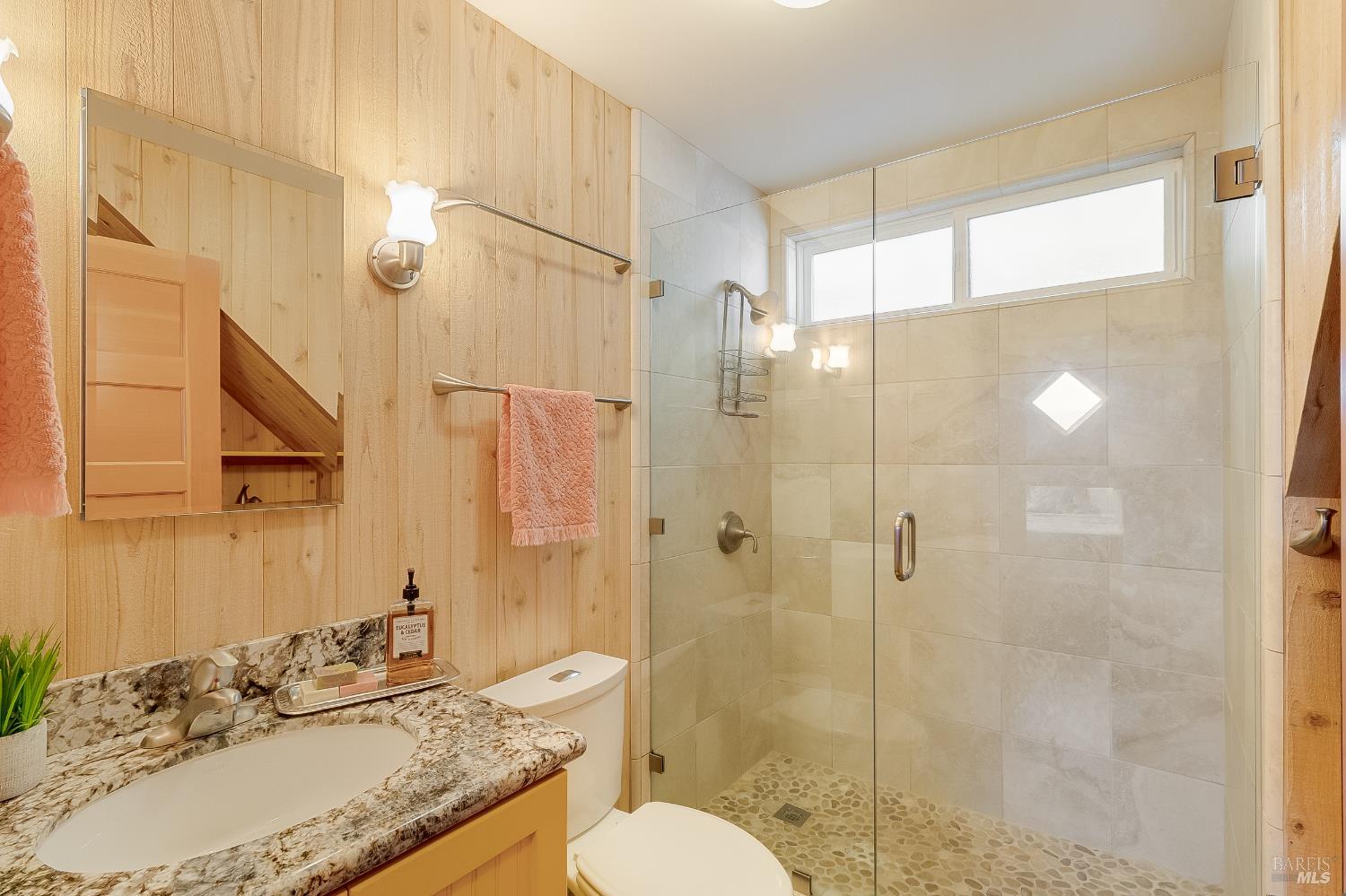Detail Gallery Image 6 of 28 For 2020 Sandpiper Ct, Bodega Bay,  CA 94923 - 2 Beds | 1 Baths