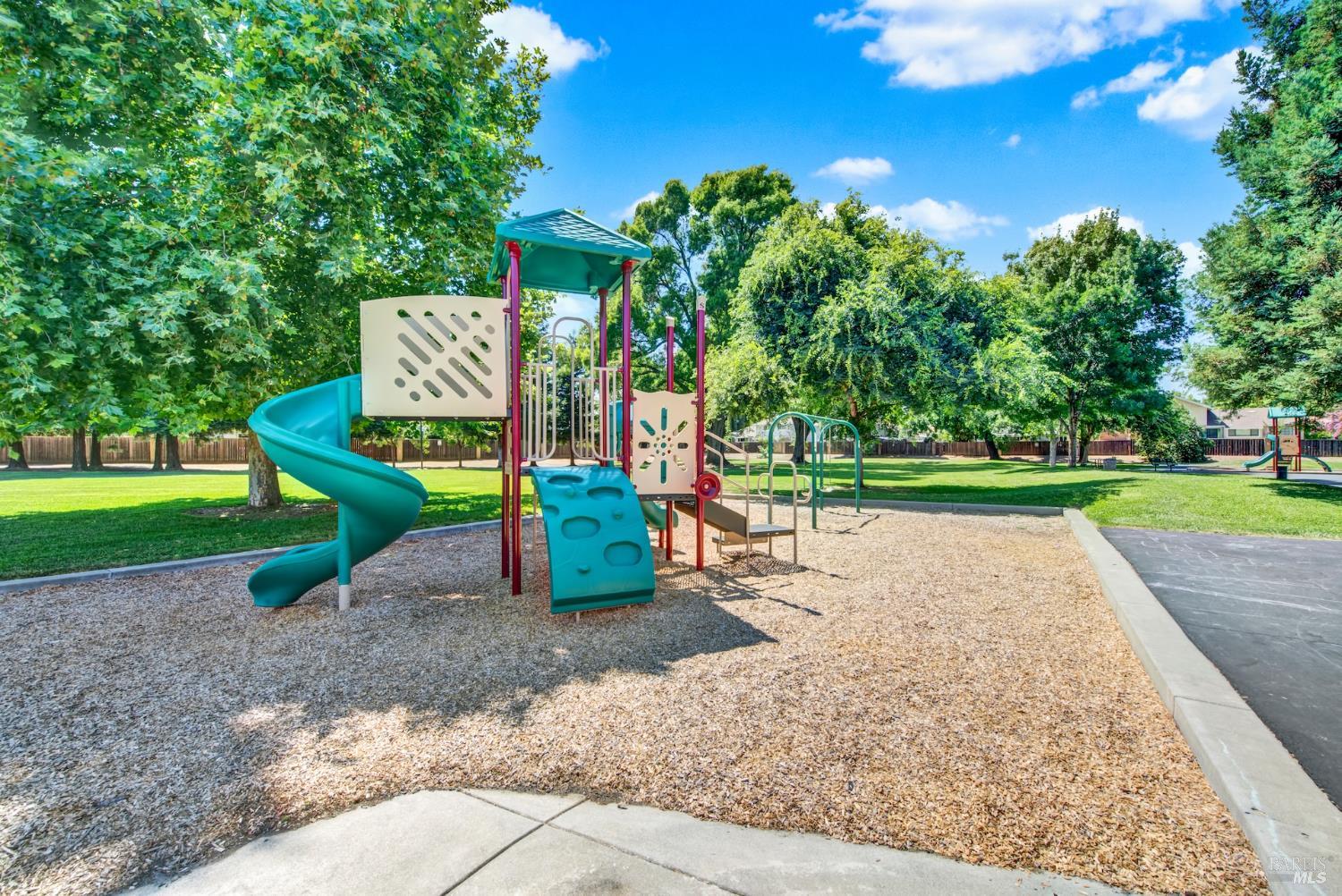Detail Gallery Image 89 of 93 For 242 Rosita Ct, Vacaville,  CA 95687 - 4 Beds | 2/1 Baths