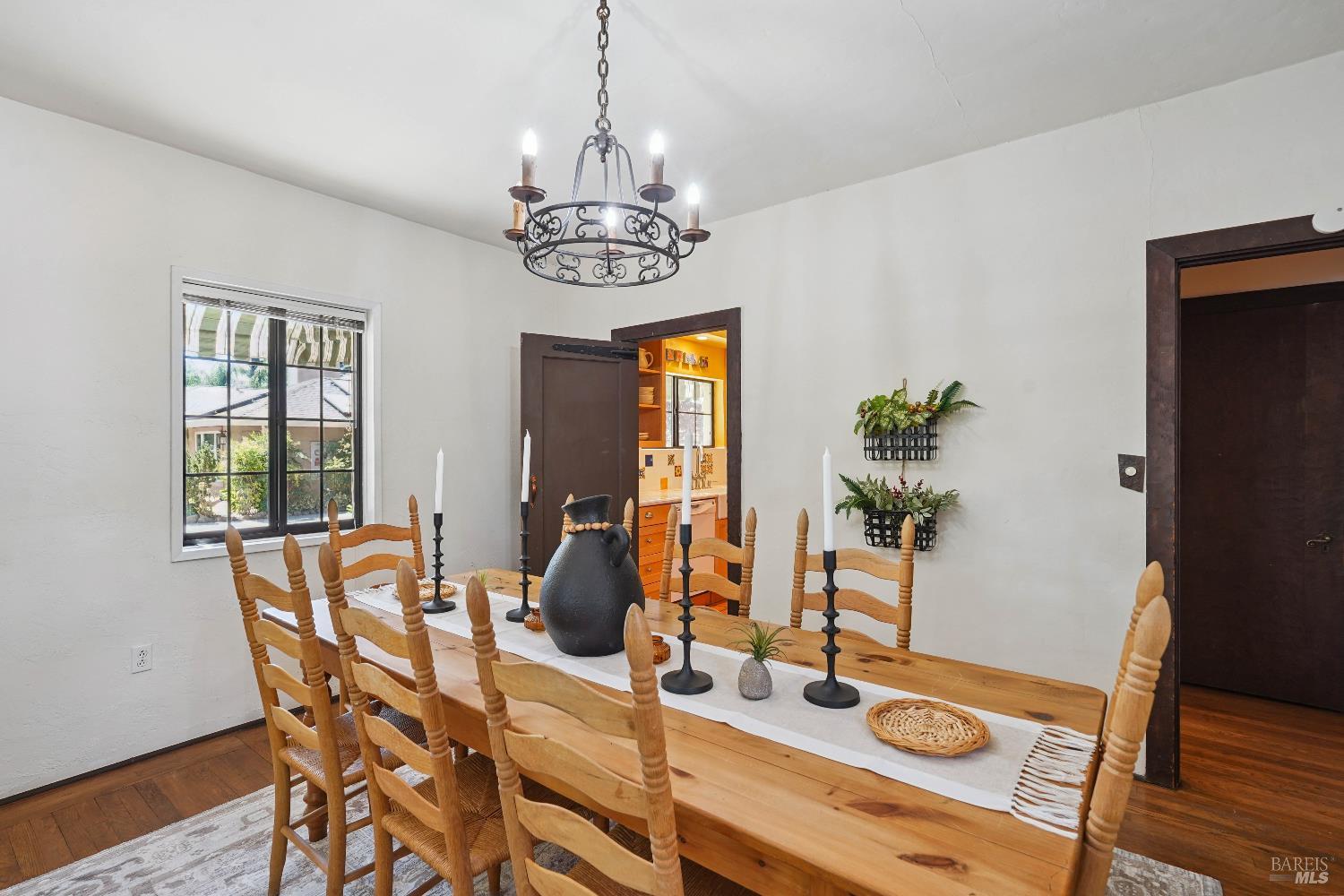 Detail Gallery Image 26 of 84 For 330 Buck Ave, Vacaville,  CA 95688 - 3 Beds | 3 Baths