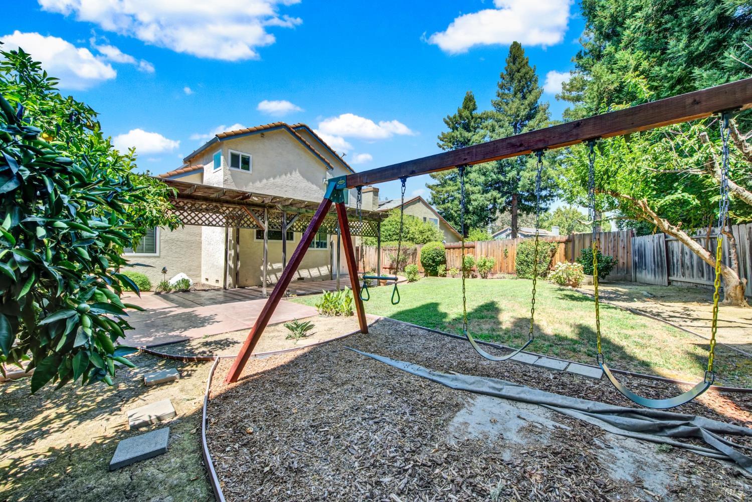 Detail Gallery Image 74 of 93 For 242 Rosita Ct, Vacaville,  CA 95687 - 4 Beds | 2/1 Baths