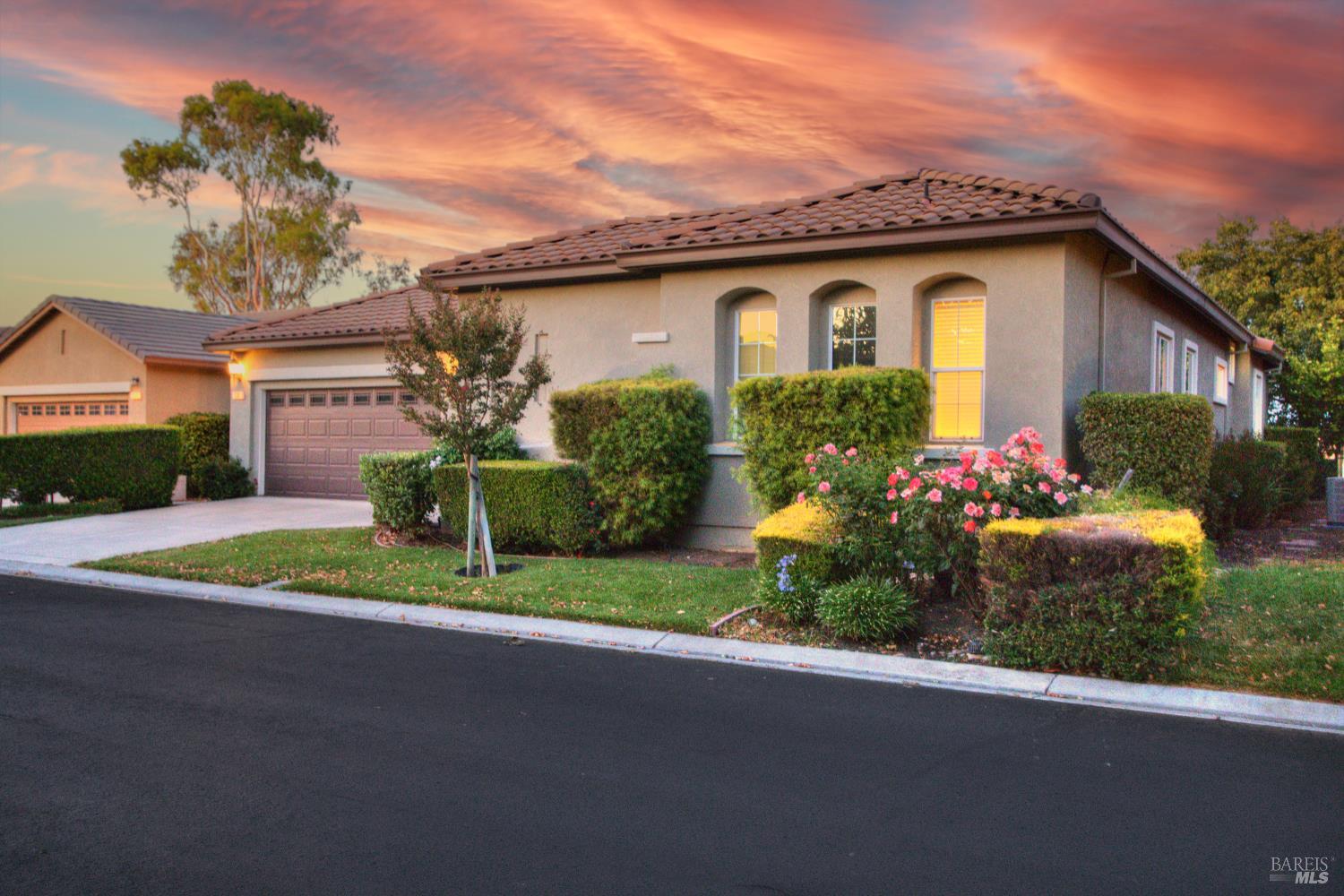 Detail Gallery Image 8 of 50 For 330 Crystal Downs Dr, Rio Vista,  CA 94571 - 3 Beds | 3/1 Baths
