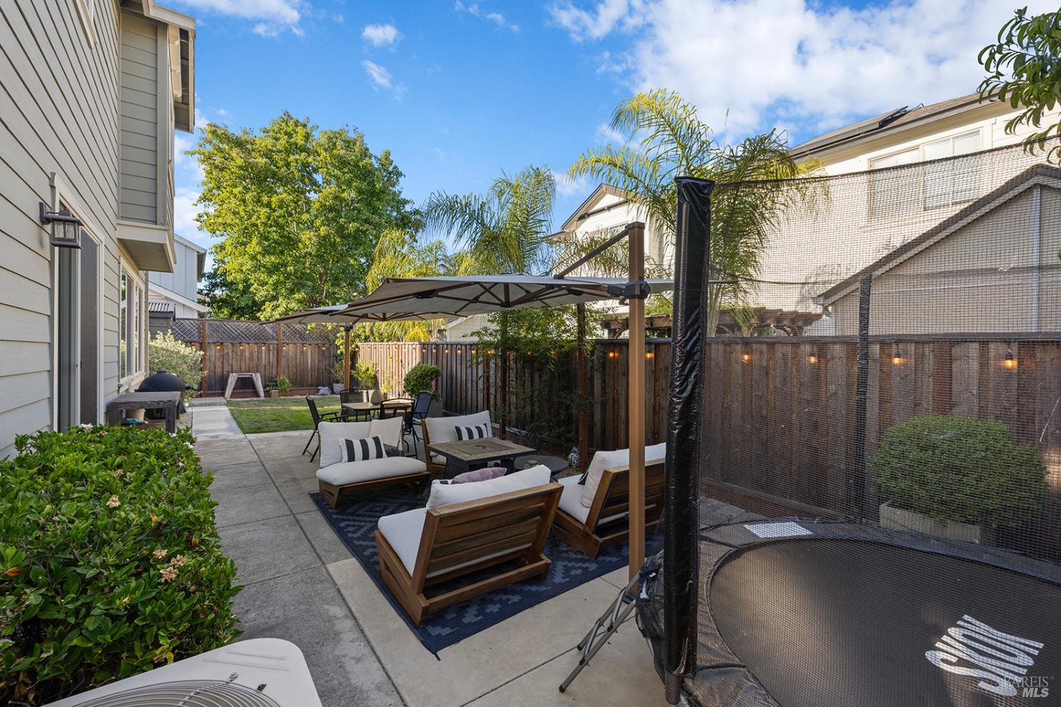 Detail Gallery Image 37 of 74 For 2350 Andre Ln, Santa Rosa,  CA 95403 - 4 Beds | 2/1 Baths