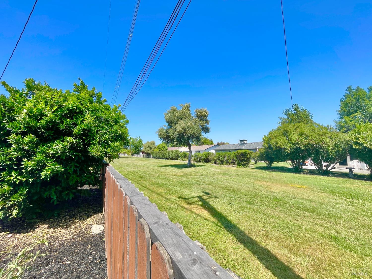 Detail Gallery Image 27 of 30 For 103 Olympic Cir, Vacaville,  CA 95687 - 2 Beds | 2 Baths