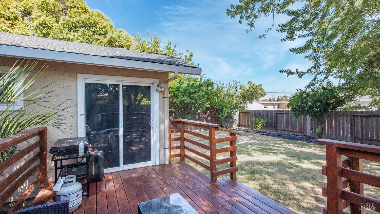 Detail Gallery Image 37 of 45 For 713 San Remo St, Fairfield,  CA 94533 - 4 Beds | 2 Baths