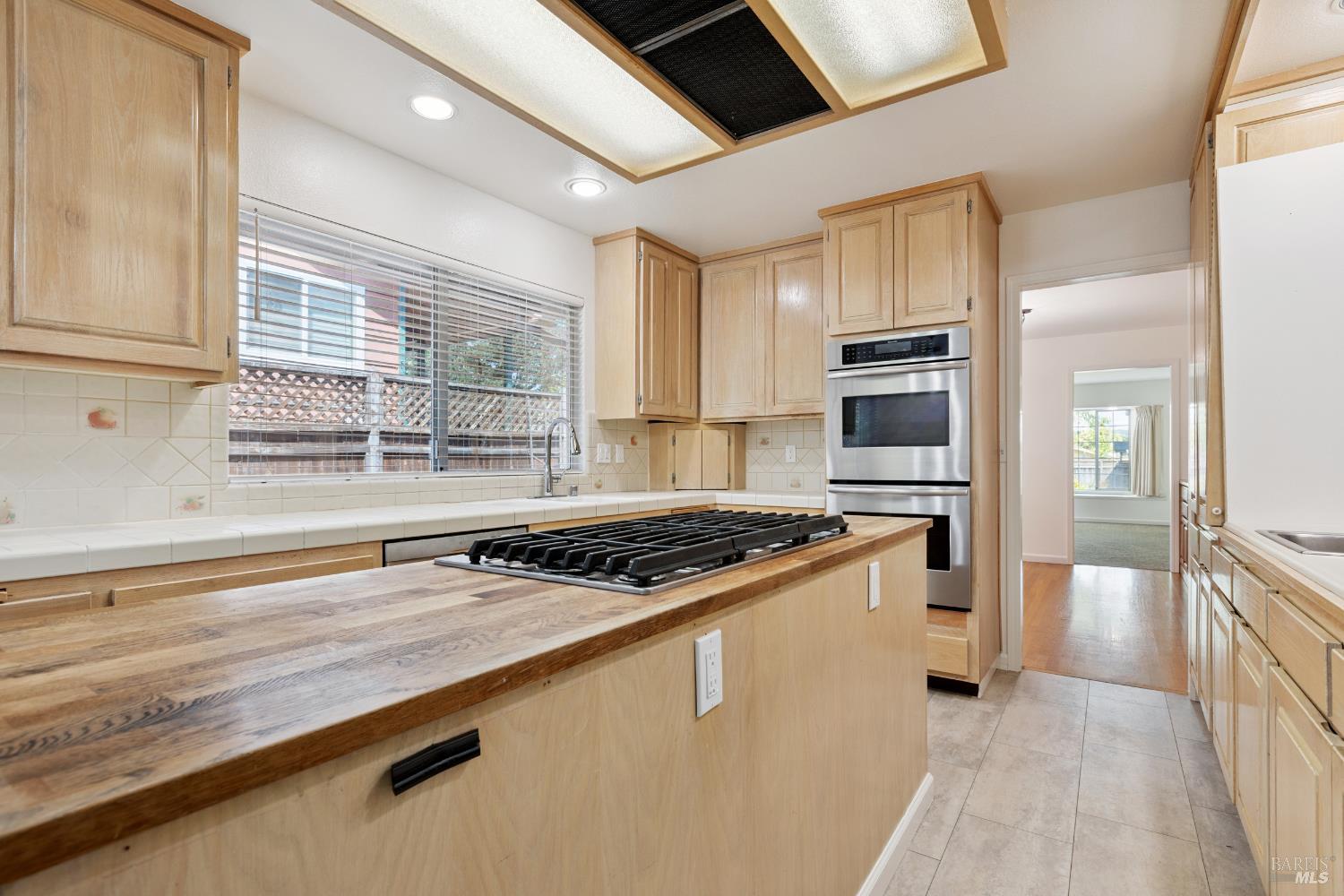 Detail Gallery Image 26 of 43 For 900 Caton Ct, Sonoma,  CA 95476 - 3 Beds | 2 Baths