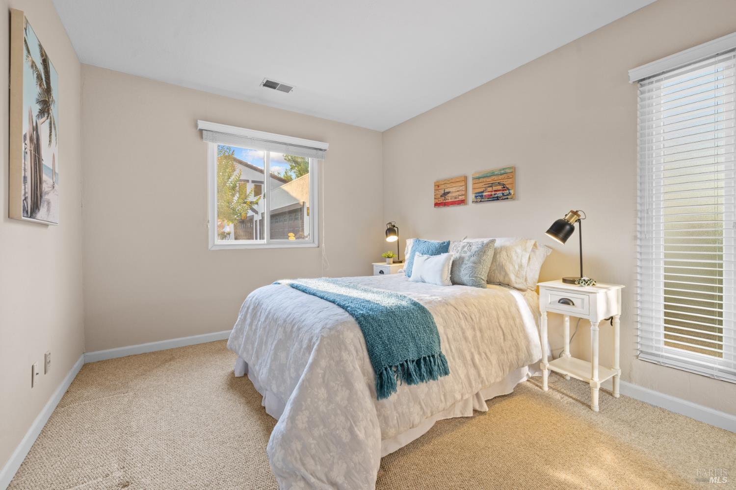 Detail Gallery Image 21 of 42 For 706 Adobe Dr, Santa Rosa,  CA 95404 - 3 Beds | 2 Baths