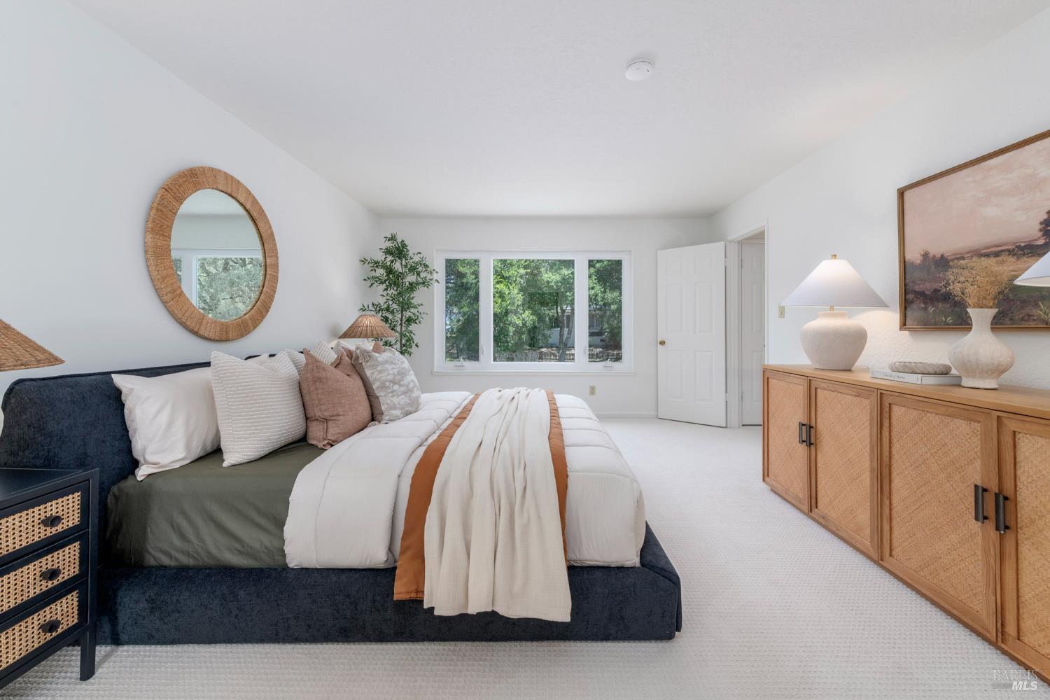 Detail Gallery Image 41 of 96 For 635 Palm Ave, Penngrove,  CA 94951 - 4 Beds | 2/1 Baths