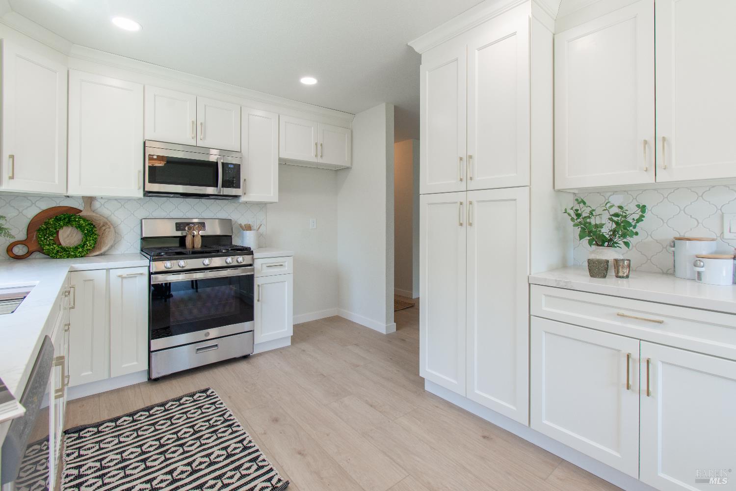 Detail Gallery Image 26 of 34 For 224 Columbus Dr, Fairfield,  CA 94533 - 3 Beds | 2 Baths