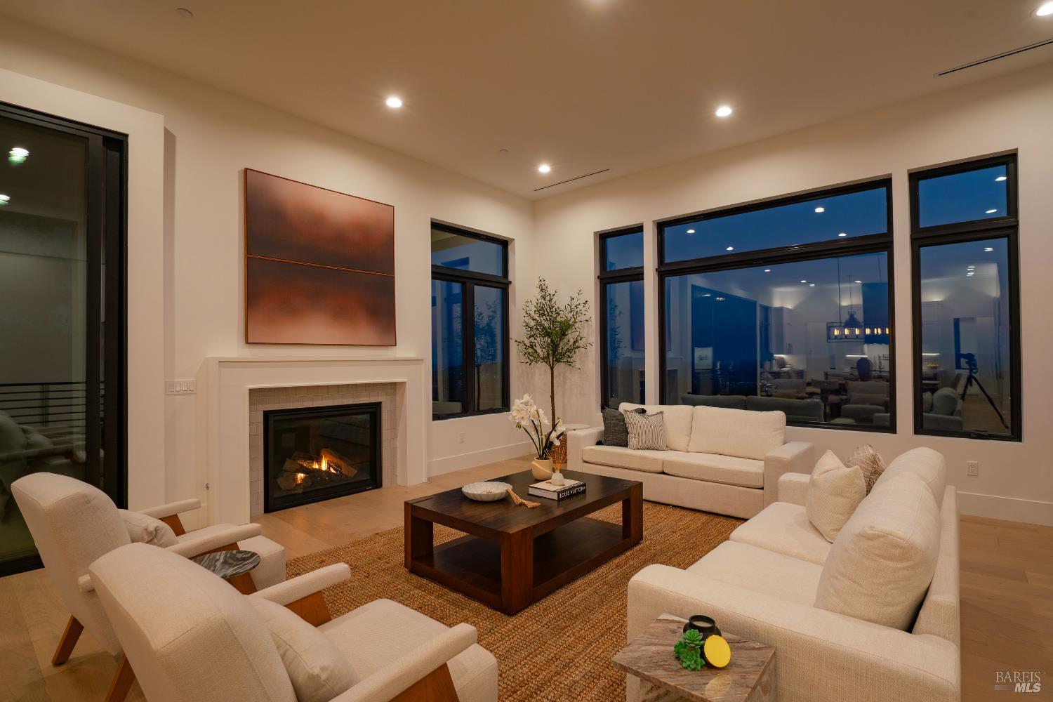 Detail Gallery Image 89 of 99 For 5925 Crystal Dr, Santa Rosa,  CA 95404 - 4 Beds | 4/1 Baths