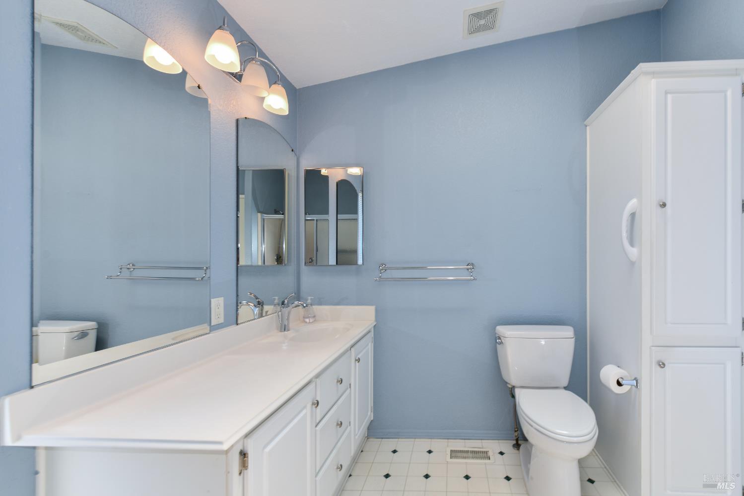 Detail Gallery Image 33 of 62 For 84 N Napa Dr, Petaluma,  CA 94954 - 3 Beds | 2 Baths
