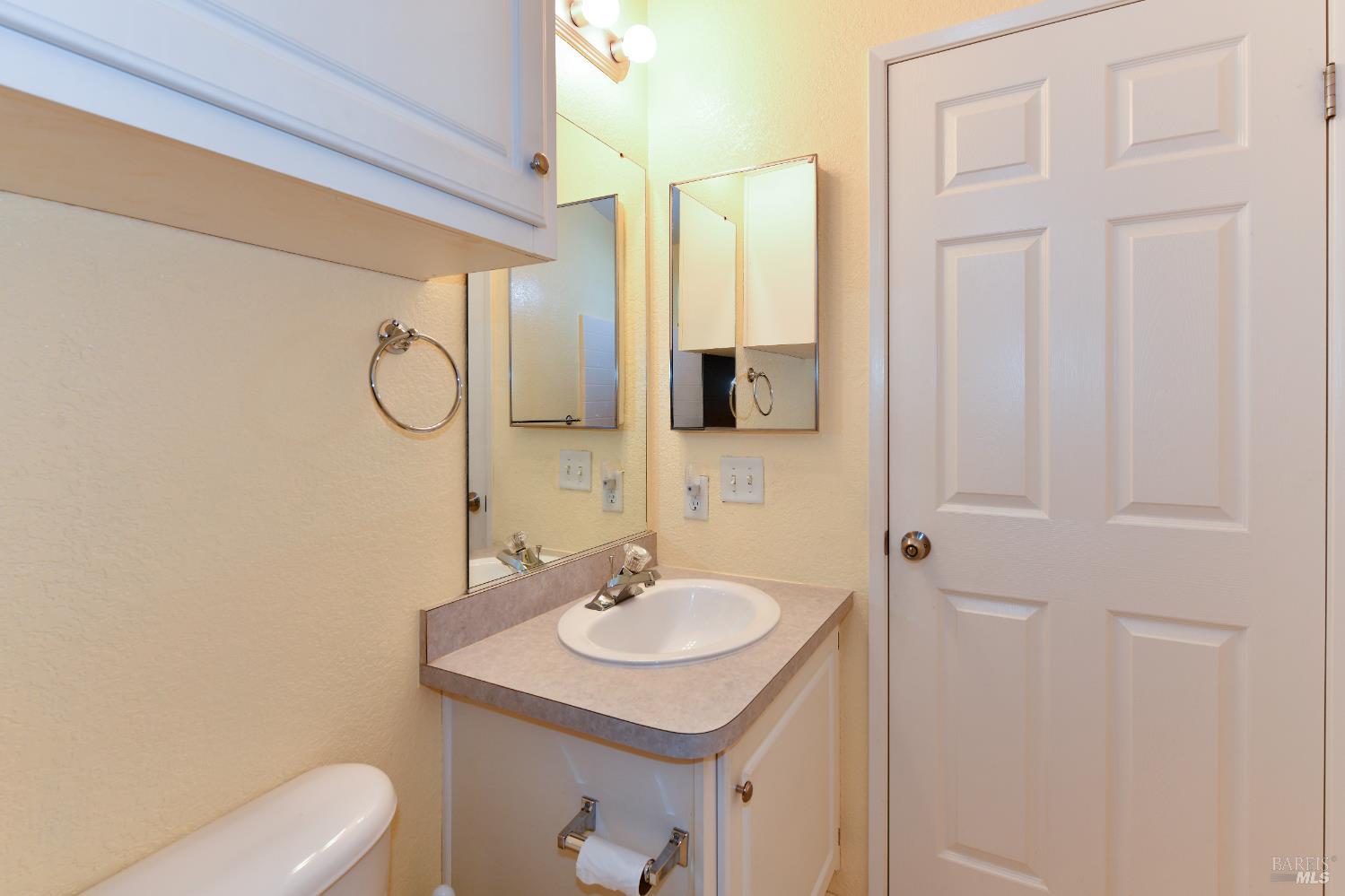 Detail Gallery Image 40 of 62 For 84 N Napa Dr, Petaluma,  CA 94954 - 3 Beds | 2 Baths