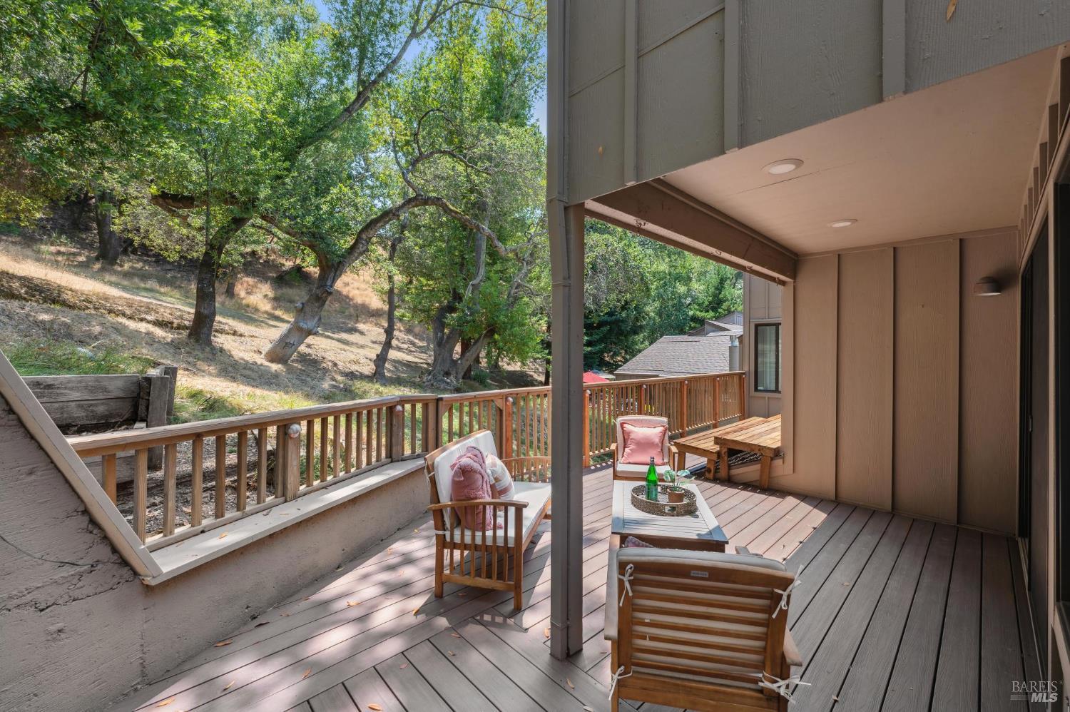 Detail Gallery Image 44 of 53 For 18 Eagle Gap Rd, Novato,  CA 94949 - 4 Beds | 2/1 Baths