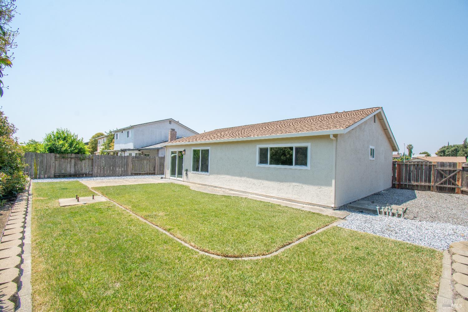 Detail Gallery Image 34 of 34 For 224 Columbus Dr, Fairfield,  CA 94533 - 3 Beds | 2 Baths