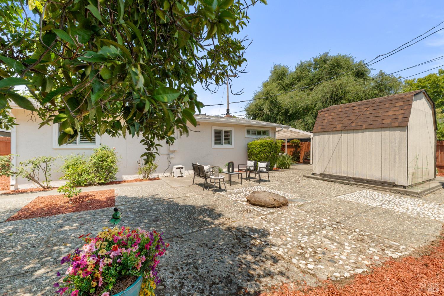Detail Gallery Image 22 of 24 For 115 Myrtle St, Vacaville,  CA 95688 - 3 Beds | 1 Baths