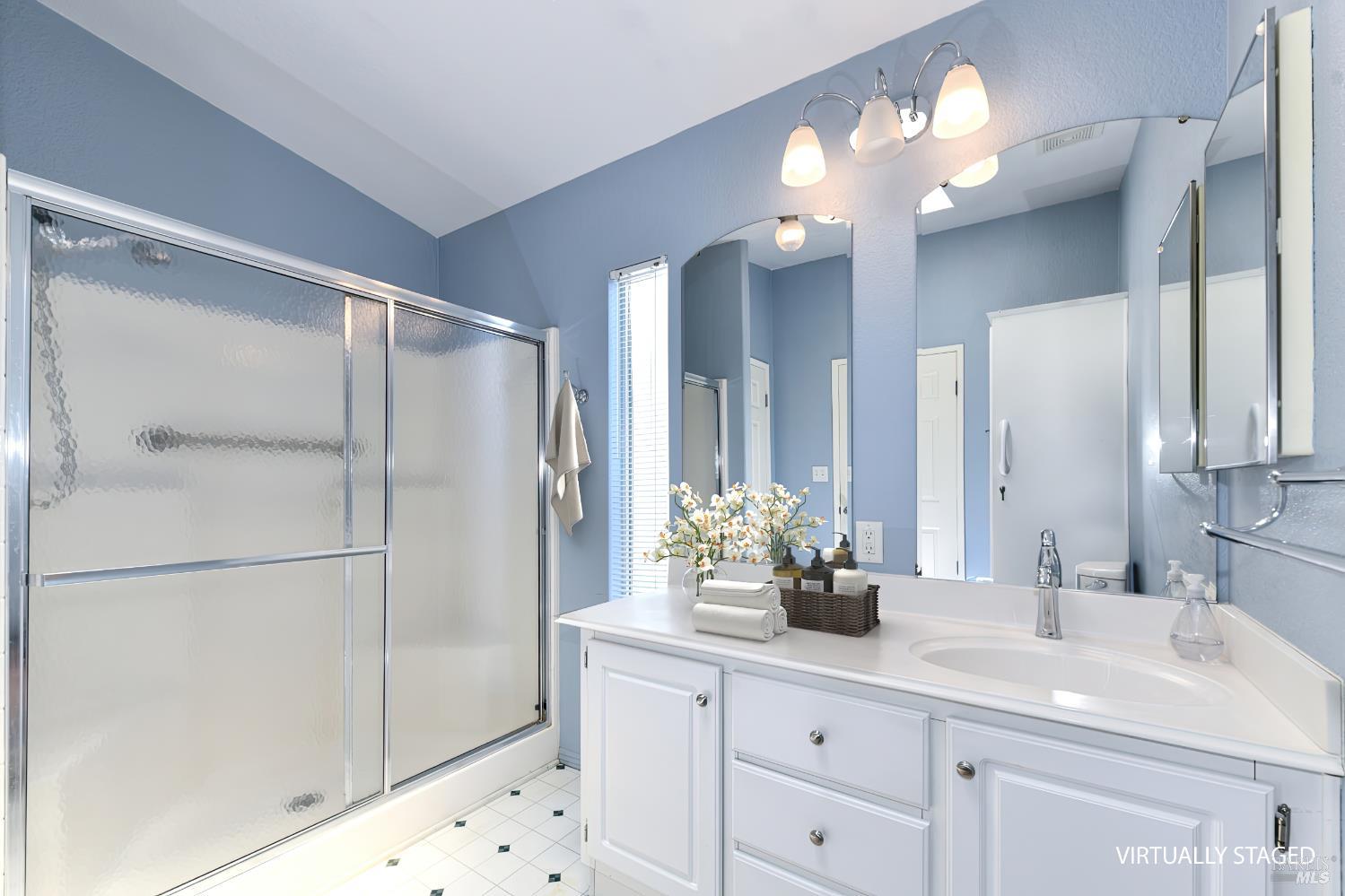 Detail Gallery Image 31 of 62 For 84 N Napa Dr, Petaluma,  CA 94954 - 3 Beds | 2 Baths