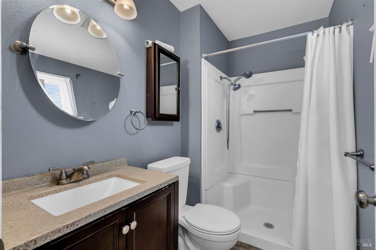 Detail Gallery Image 31 of 47 For 1607 California Dr, Vacaville,  CA 95687 - 3 Beds | 2 Baths