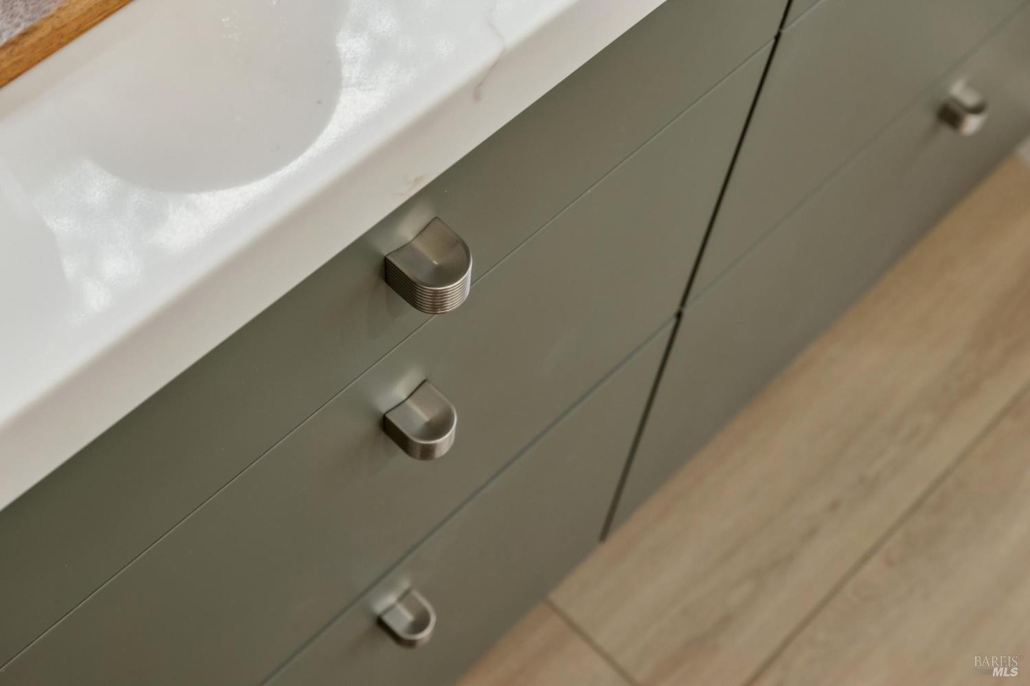Detail Gallery Image 12 of 50 For 1863 Mountain View Ave, Petaluma,  CA 94952 - 2 Beds | 1 Baths
