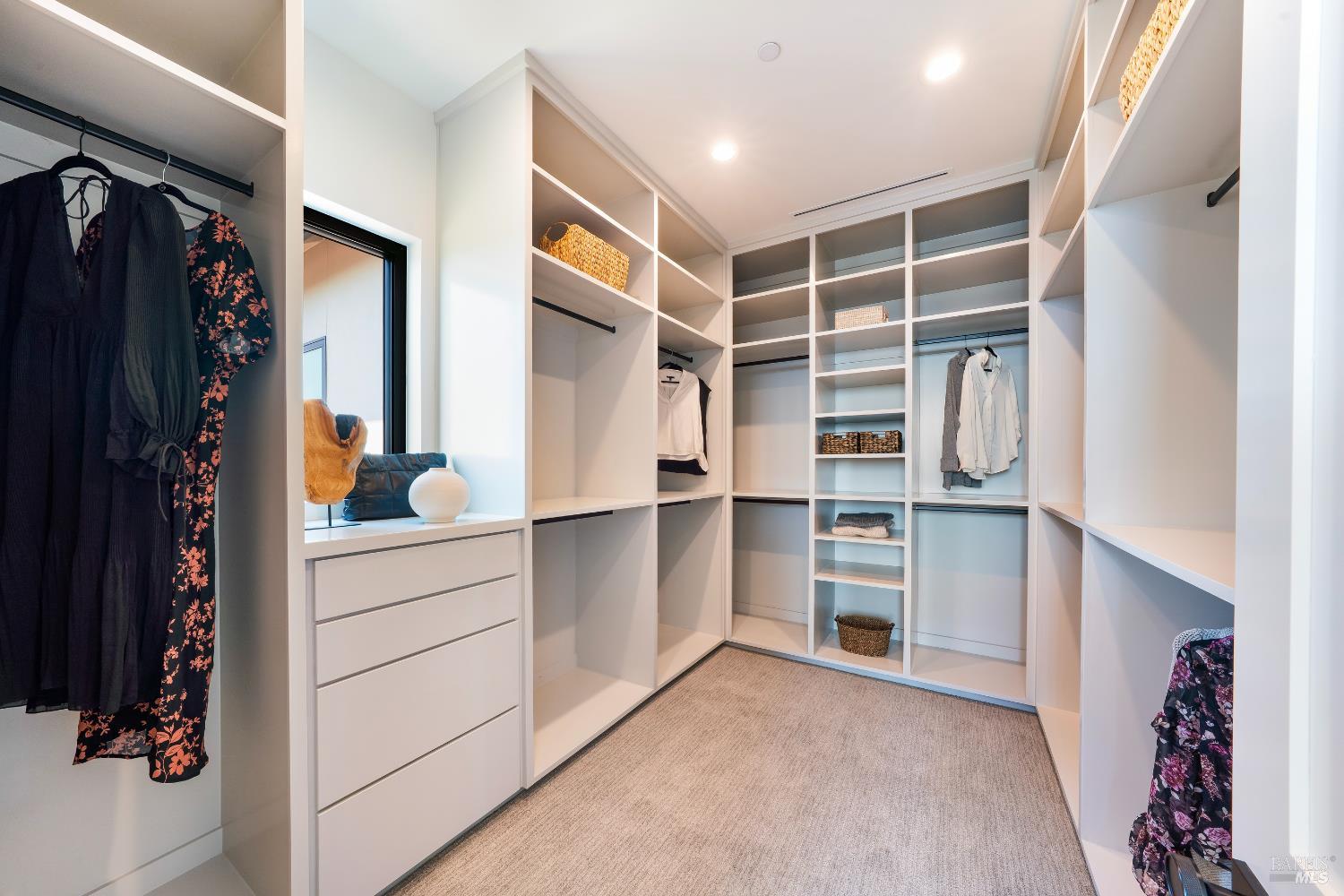 Detail Gallery Image 46 of 99 For 5925 Crystal Dr, Santa Rosa,  CA 95404 - 4 Beds | 4/1 Baths