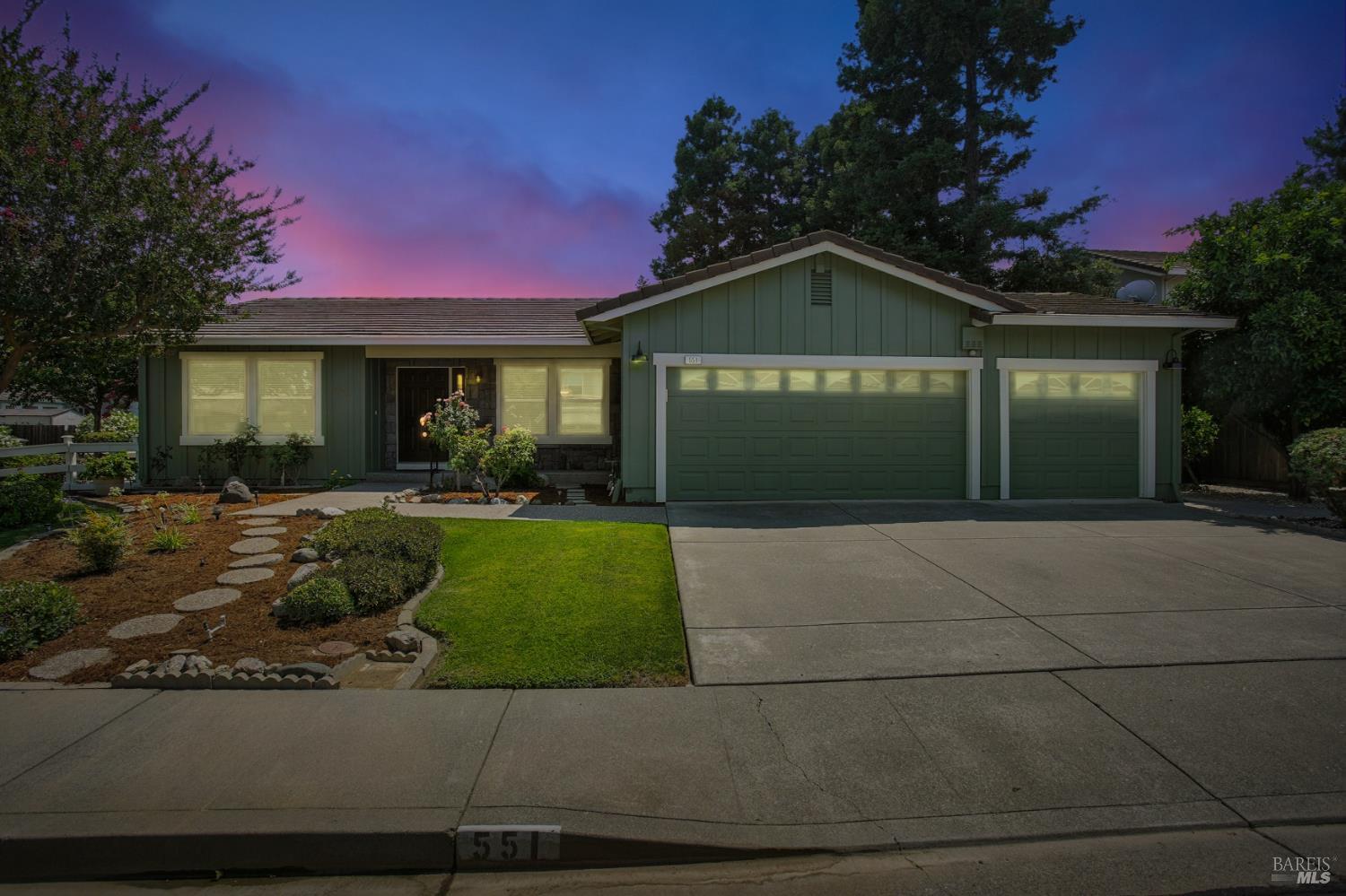 Detail Gallery Image 55 of 55 For 551 Stonewood Dr, Vacaville,  CA 95687 - 4 Beds | 2/1 Baths