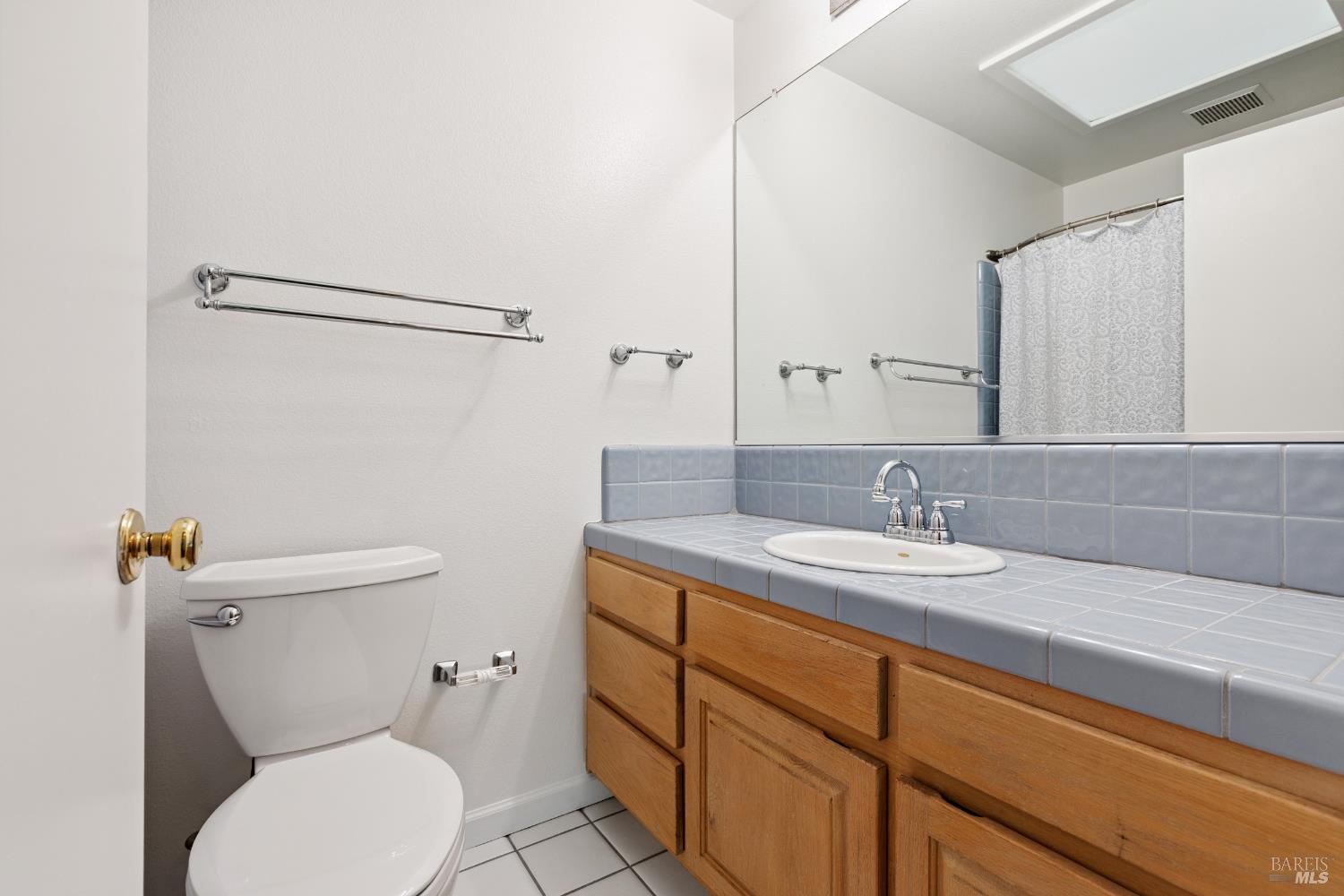 Detail Gallery Image 17 of 43 For 900 Caton Ct, Sonoma,  CA 95476 - 3 Beds | 2 Baths