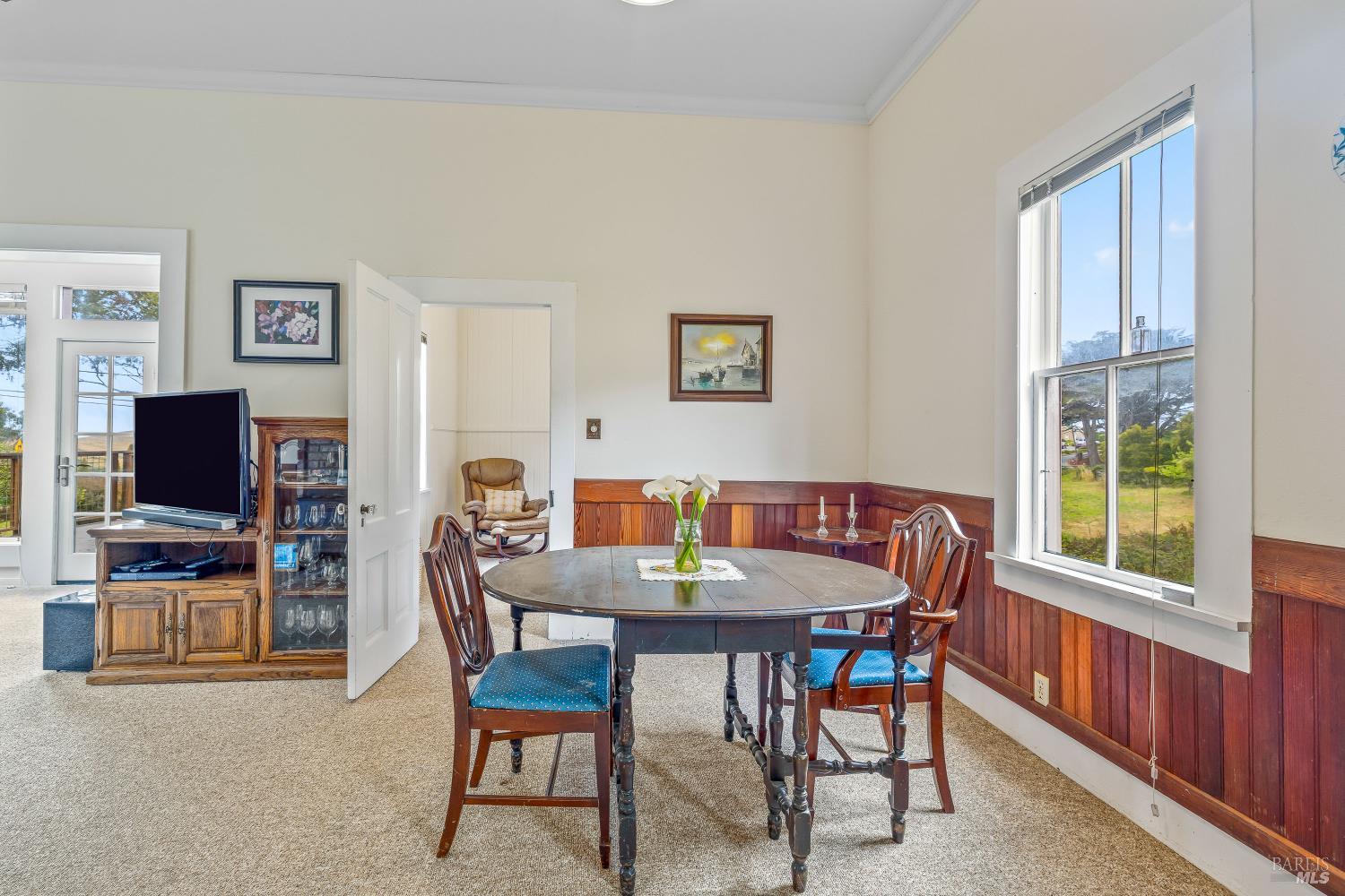 Detail Gallery Image 11 of 42 For 3781 N Highway 1 Unkn, Albion,  CA 95410 - 4 Beds | 2 Baths