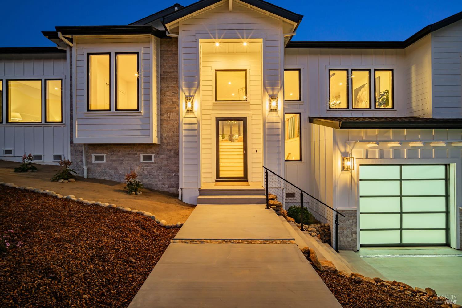 Detail Gallery Image 45 of 48 For 3572 Southridge Dr, Santa Rosa,  CA 95403 - 4 Beds | 4 Baths