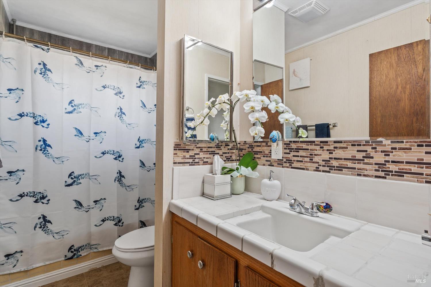 Detail Gallery Image 11 of 28 For 7083 Almond St, Rohnert Park,  CA 94928 - 3 Beds | 2 Baths