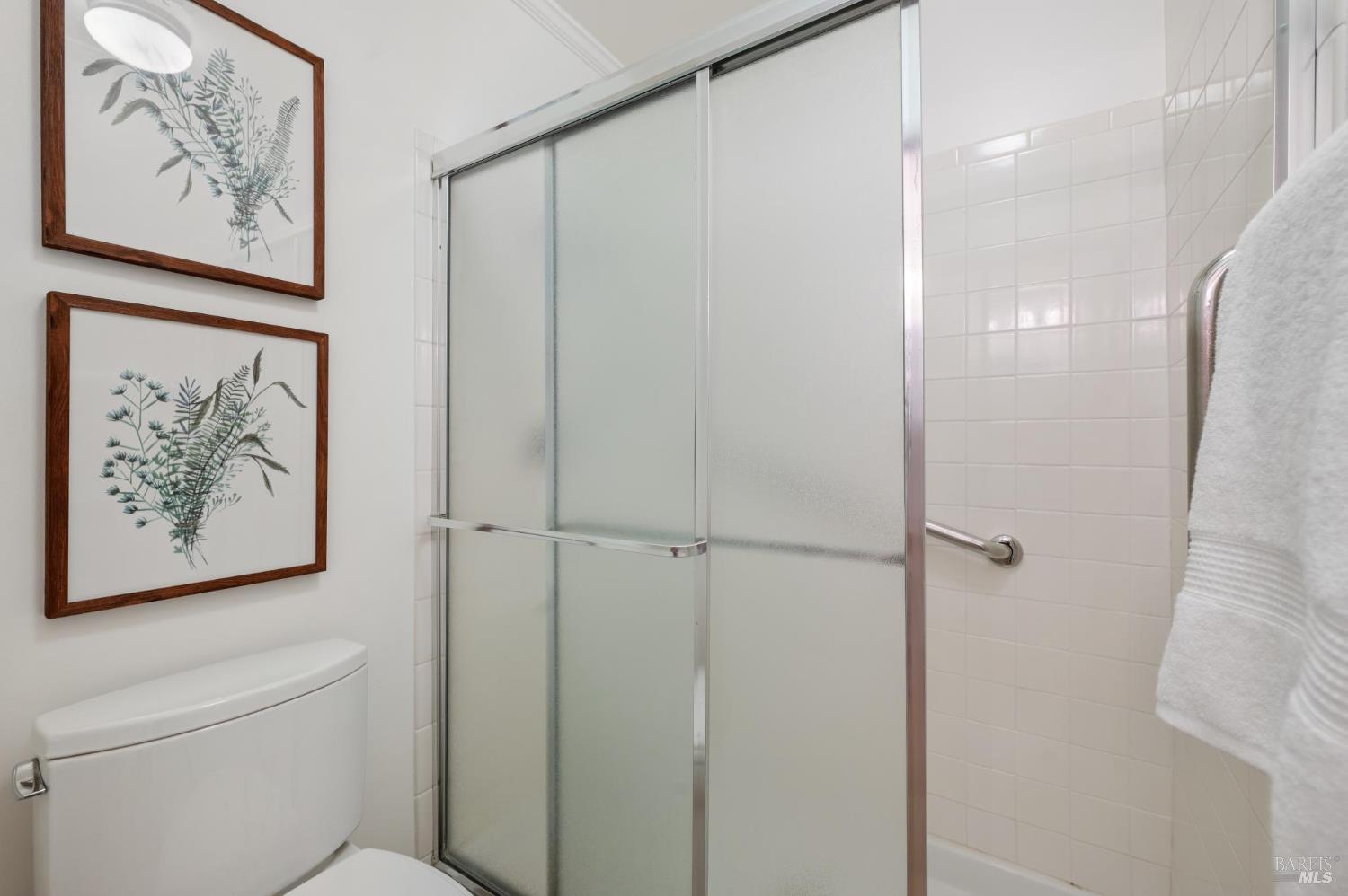 Detail Gallery Image 25 of 53 For 18 Eagle Gap Rd, Novato,  CA 94949 - 4 Beds | 2/1 Baths