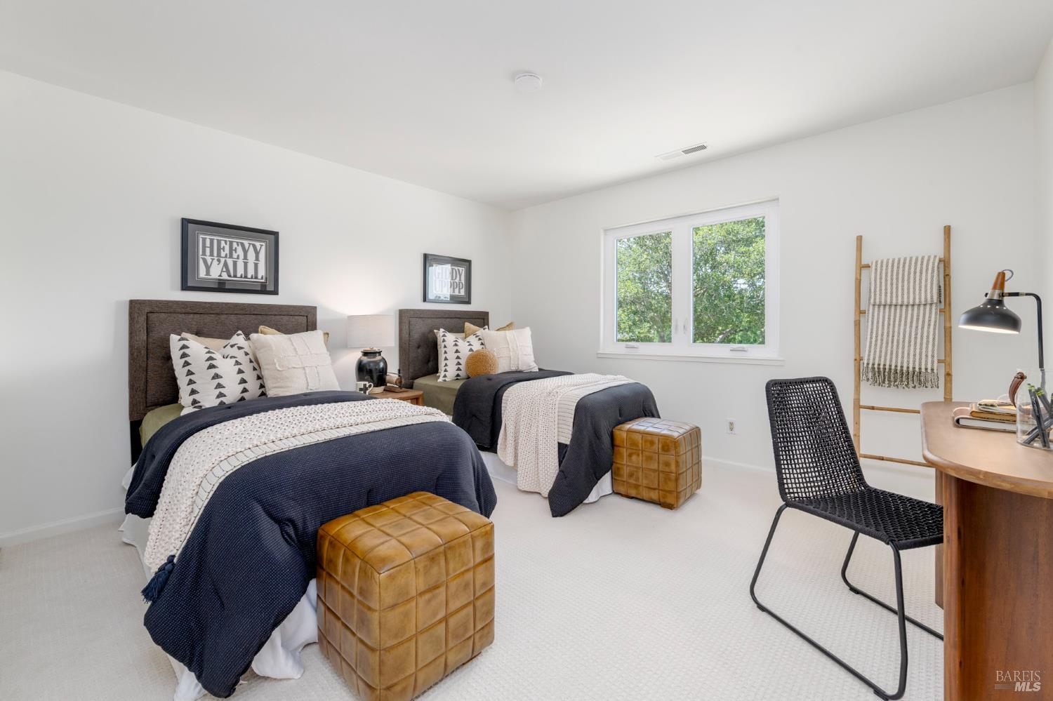 Detail Gallery Image 36 of 96 For 635 Palm Ave, Penngrove,  CA 94951 - 4 Beds | 2/1 Baths