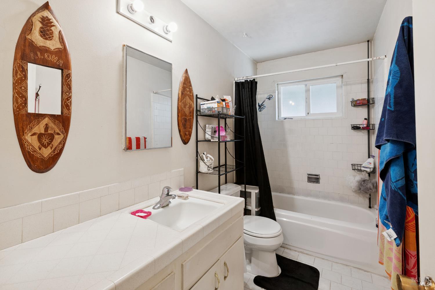 Detail Gallery Image 38 of 41 For 147 Buena Vida Ct, Sonoma,  CA 95476 - – Beds | – Baths
