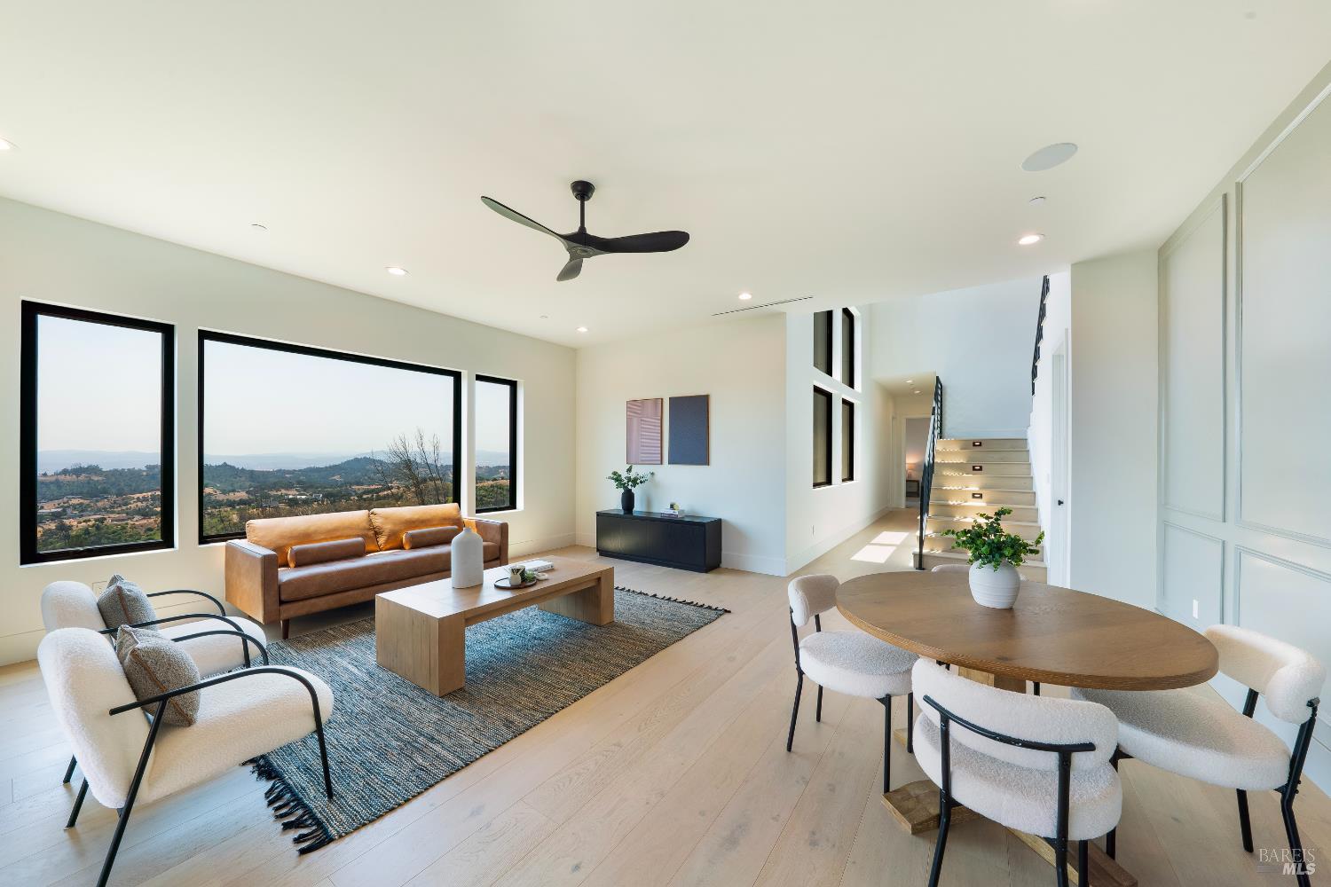 Detail Gallery Image 55 of 99 For 5925 Crystal Dr, Santa Rosa,  CA 95404 - 4 Beds | 4/1 Baths