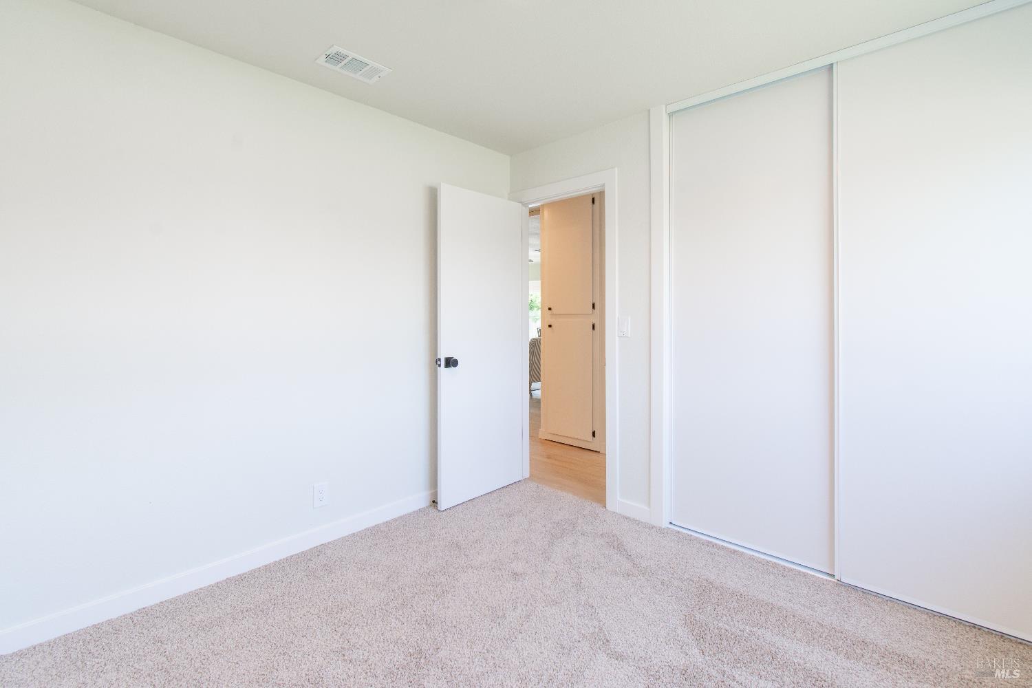 Detail Gallery Image 15 of 34 For 224 Columbus Dr, Fairfield,  CA 94533 - 3 Beds | 2 Baths