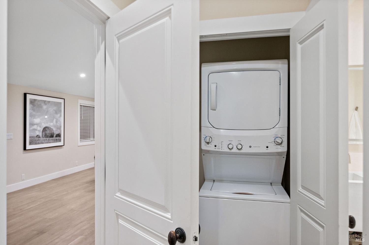 Detail Gallery Image 16 of 26 For 691 Silverado Trl, Saint Helena,  CA 94574 - 2 Beds | 2 Baths