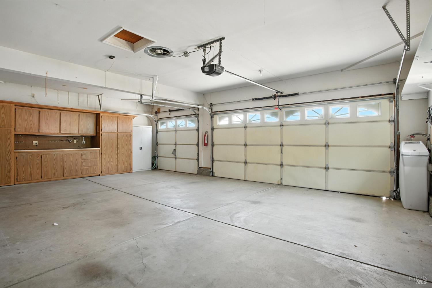 Detail Gallery Image 36 of 55 For 551 Stonewood Dr, Vacaville,  CA 95687 - 4 Beds | 2/1 Baths