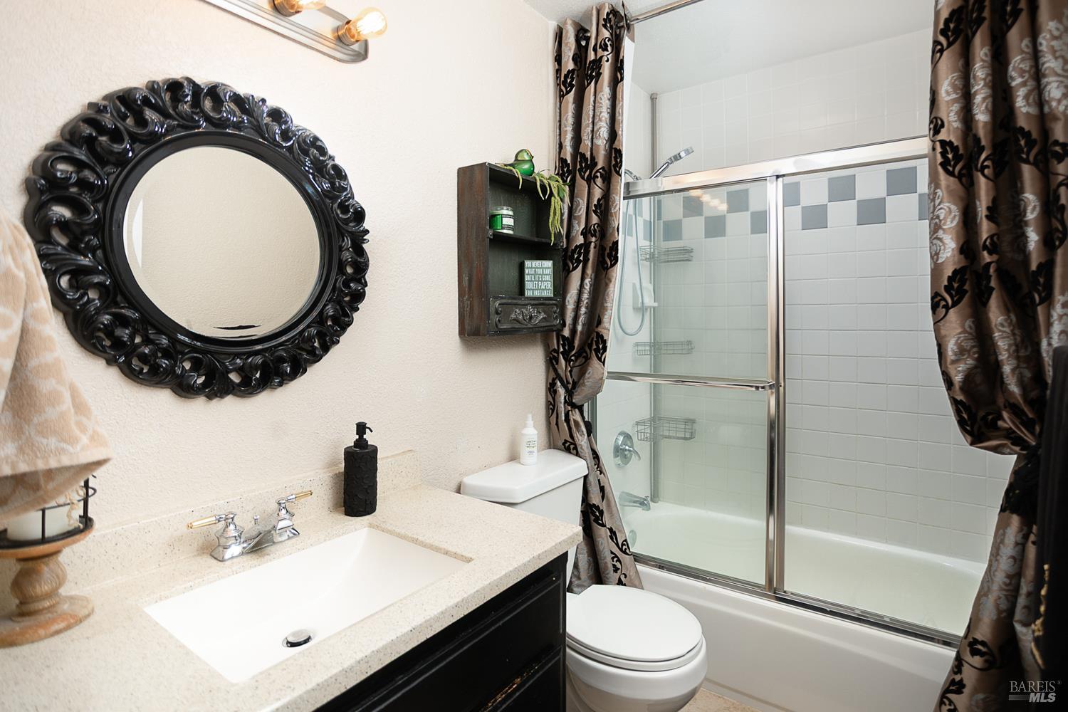 Detail Gallery Image 56 of 67 For 1025 Woodvale Dr, Dixon,  CA 95620 - 4 Beds | 2 Baths