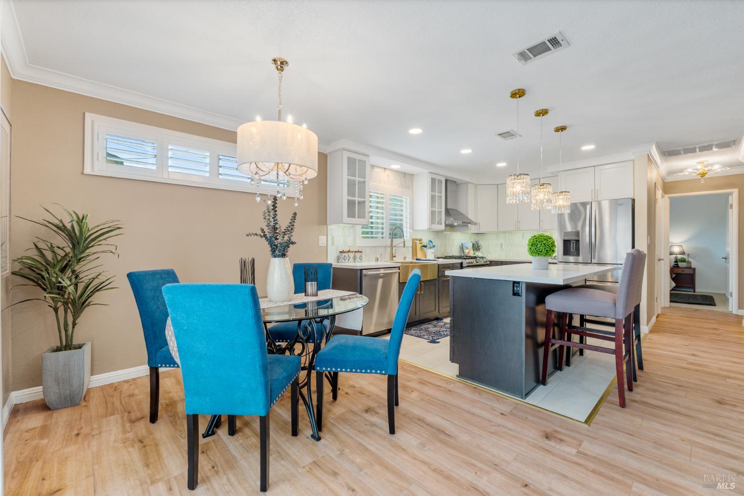 Detail Gallery Image 10 of 24 For 115 Myrtle St, Vacaville,  CA 95688 - 3 Beds | 1 Baths