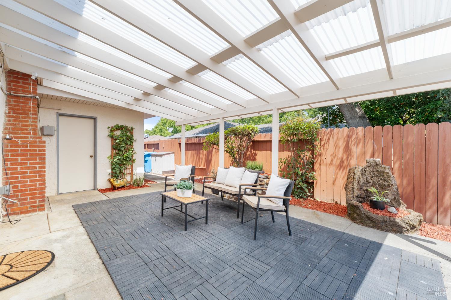 Detail Gallery Image 20 of 24 For 115 Myrtle St, Vacaville,  CA 95688 - 3 Beds | 1 Baths
