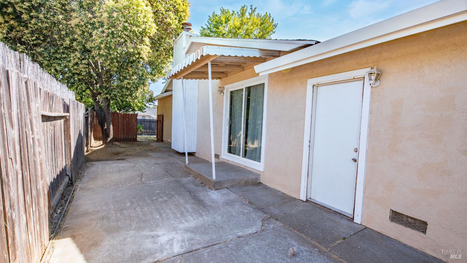 Detail Gallery Image 42 of 45 For 713 San Remo St, Fairfield,  CA 94533 - 4 Beds | 2 Baths