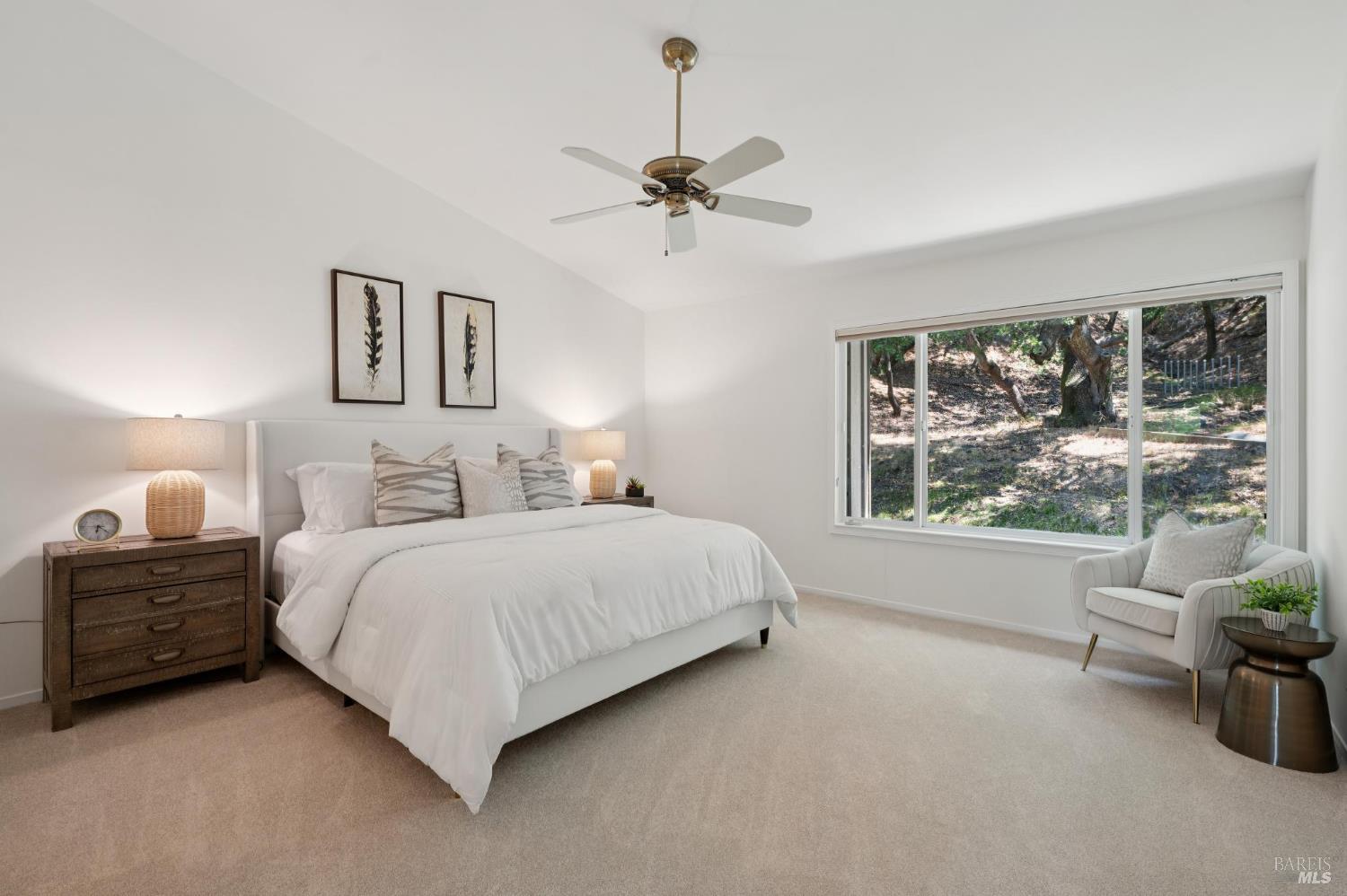 Detail Gallery Image 19 of 53 For 18 Eagle Gap Rd, Novato,  CA 94949 - 4 Beds | 2/1 Baths