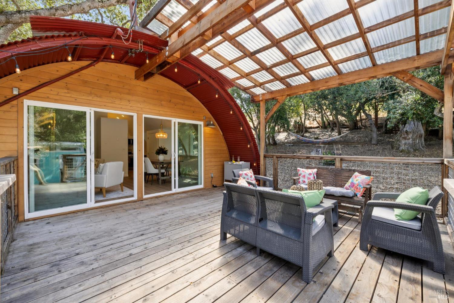 Detail Gallery Image 32 of 50 For 1863 Mountain View Ave, Petaluma,  CA 94952 - 2 Beds | 1 Baths
