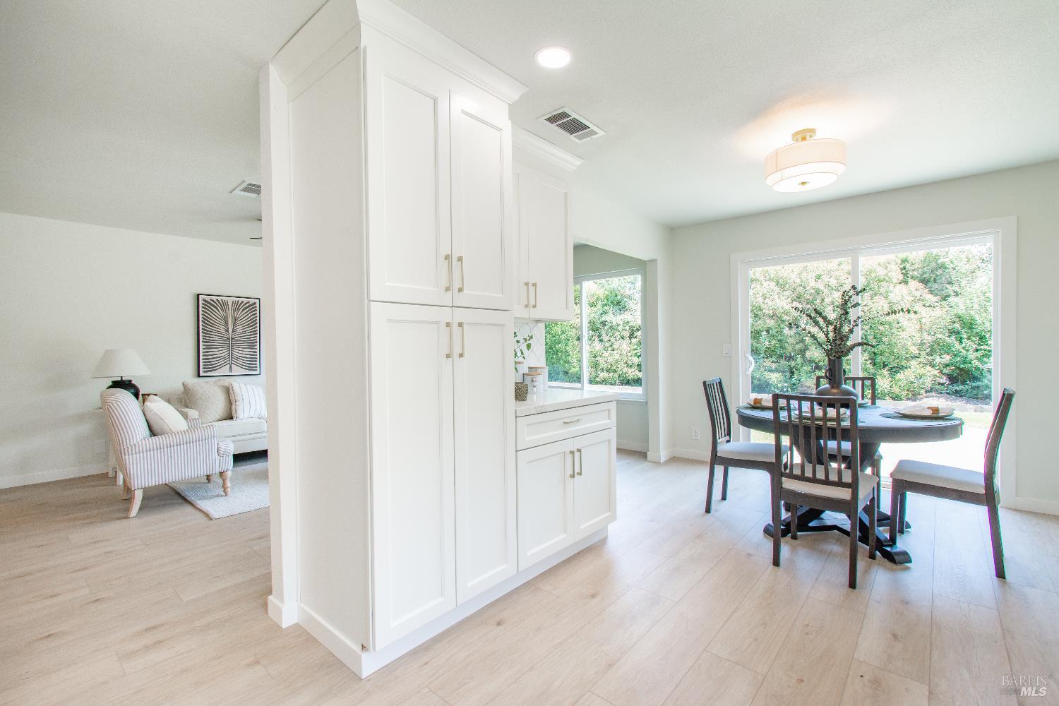 Detail Gallery Image 25 of 34 For 224 Columbus Dr, Fairfield,  CA 94533 - 3 Beds | 2 Baths