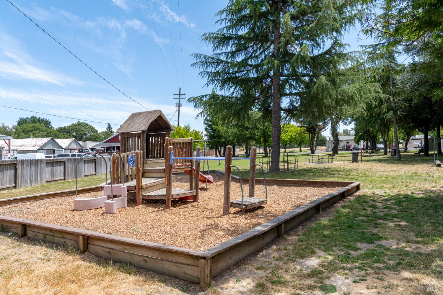Detail Gallery Image 81 of 96 For 635 Palm Ave, Penngrove,  CA 94951 - 4 Beds | 2/1 Baths