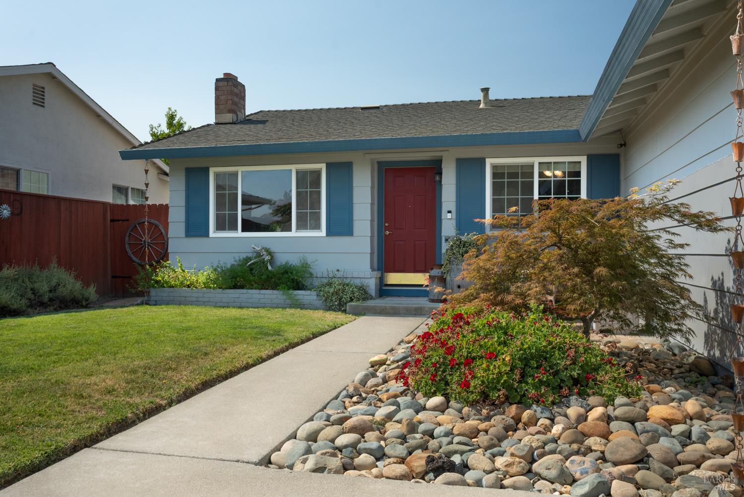 Detail Gallery Image 11 of 67 For 1025 Woodvale Dr, Dixon,  CA 95620 - 4 Beds | 2 Baths