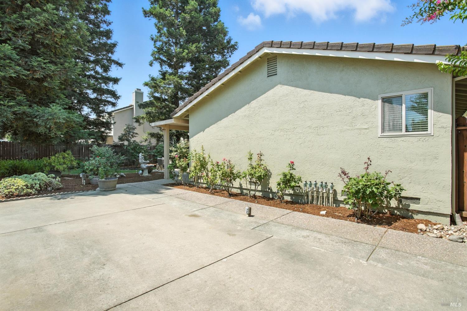 Detail Gallery Image 48 of 55 For 551 Stonewood Dr, Vacaville,  CA 95687 - 4 Beds | 2/1 Baths