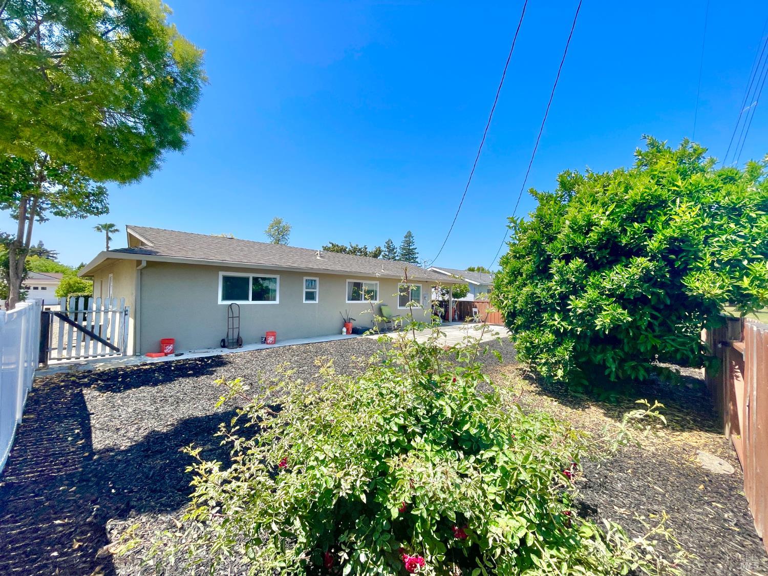 Detail Gallery Image 23 of 30 For 103 Olympic Cir, Vacaville,  CA 95687 - 2 Beds | 2 Baths