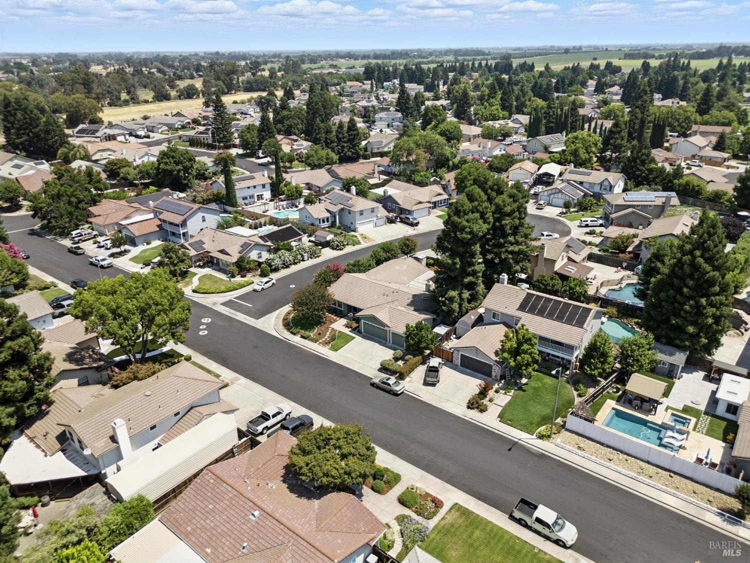 Detail Gallery Image 50 of 55 For 551 Stonewood Dr, Vacaville,  CA 95687 - 4 Beds | 2/1 Baths